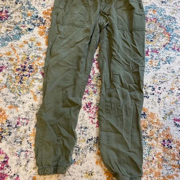 Pants Lot - Picture 3 of 4